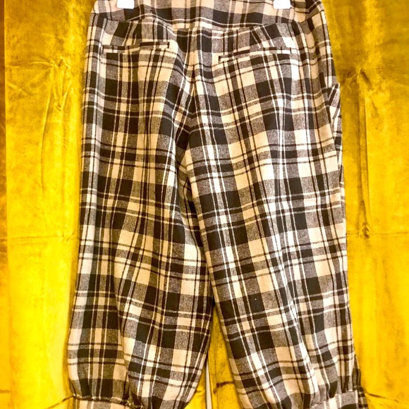 Plaid knickerbockers ๐ค๐ค - Picture 2 of 9